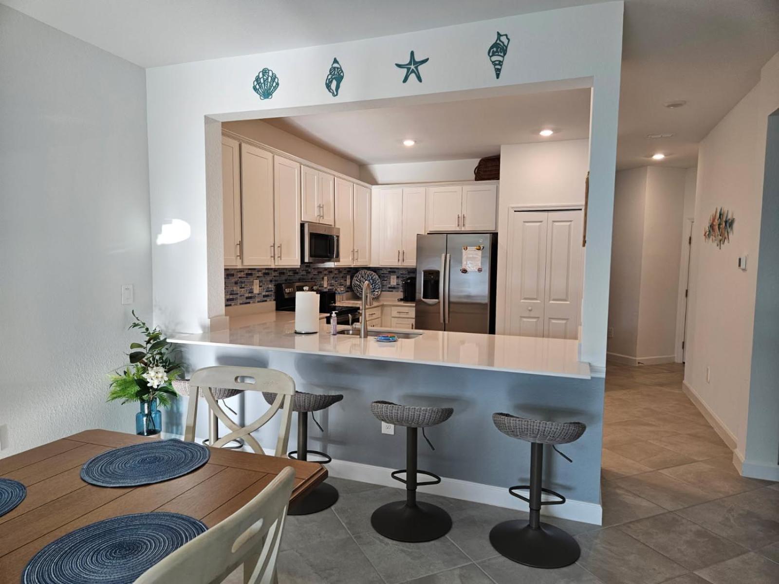 Close To And Boca Grande Beach, Monthly New Vacation Villa *