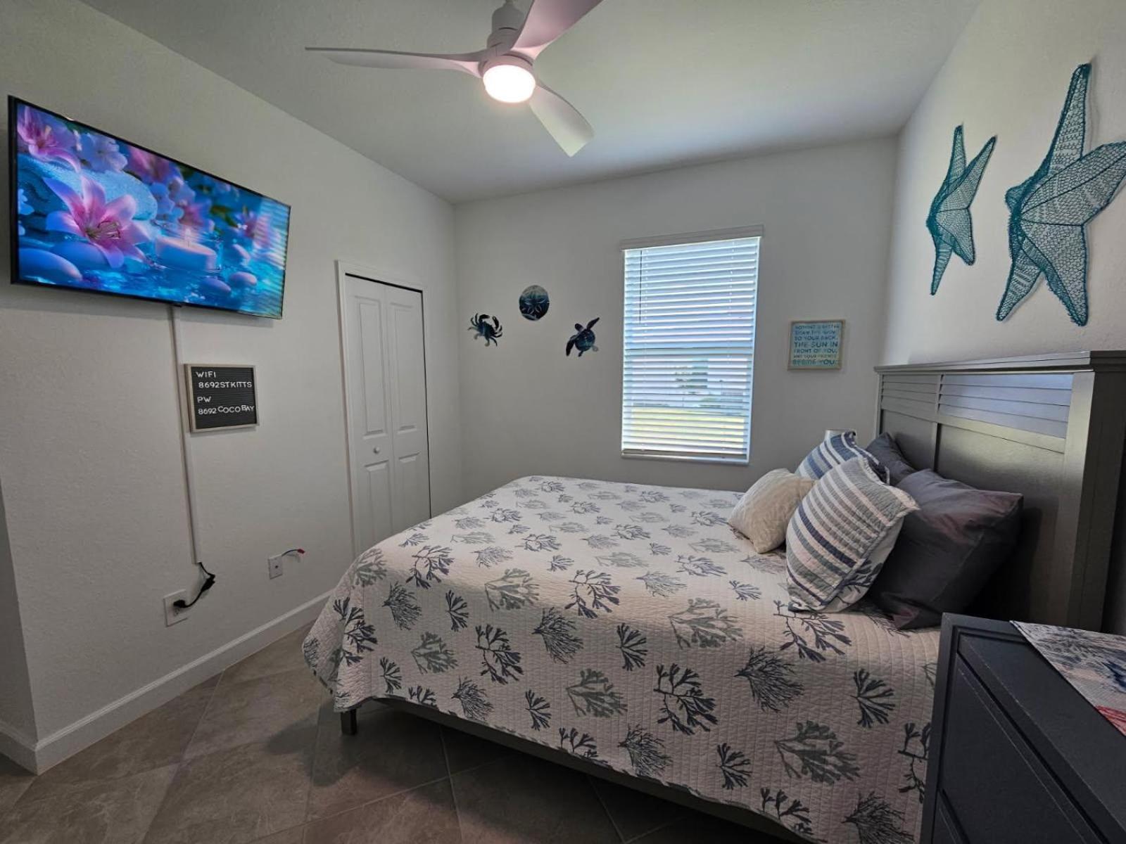 Close To And Boca Grande Beach, Monthly New Vacation Villa Englewood