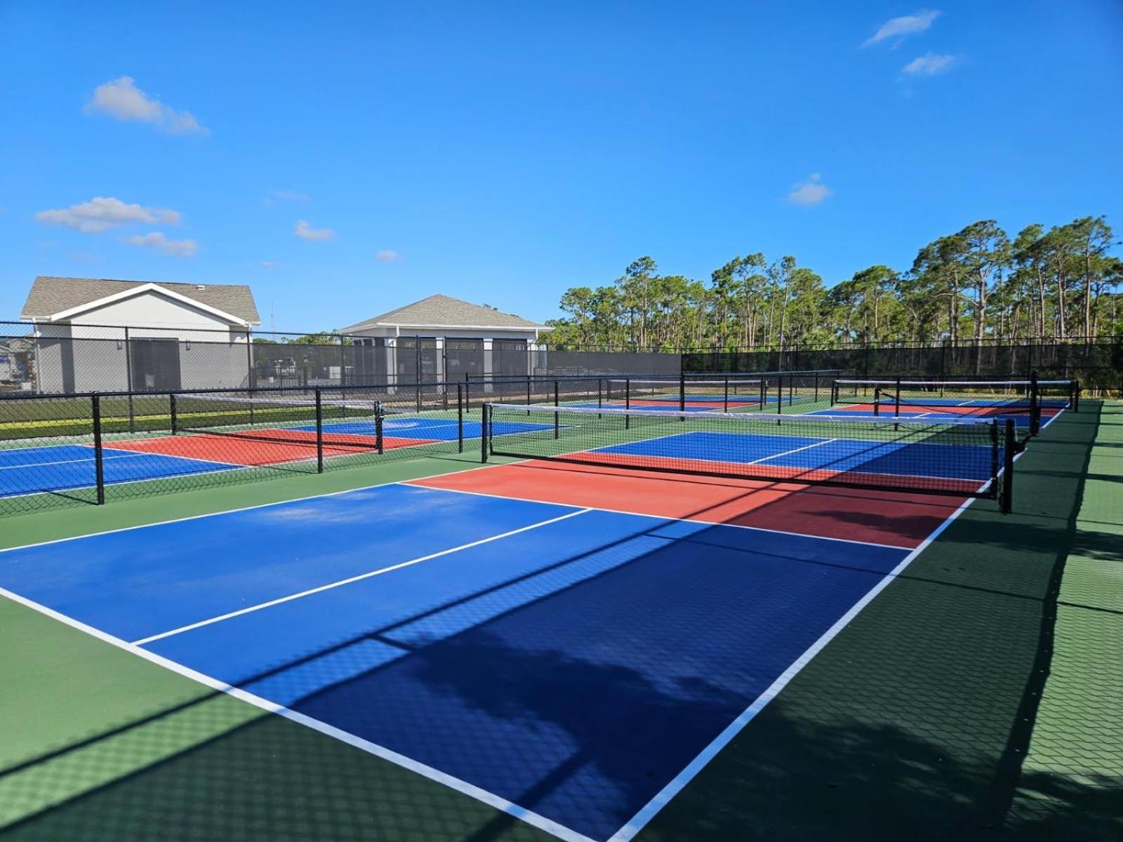 Close To And Boca Grande Beach, Monthly New Vacation * Englewood
